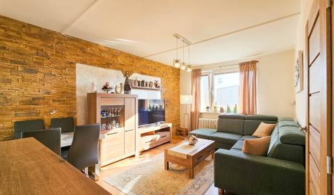 Kaufen 3-Zimmer-Wohnung, 3-Zimmer-Wohnung, Hlohovec, Slowakei