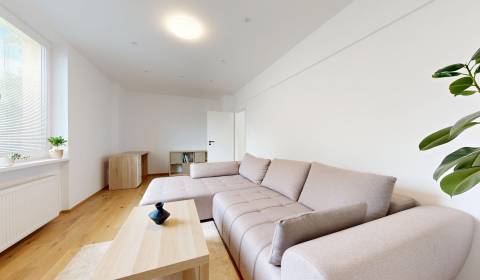 Kaufen 3-Zimmer-Wohnung, 3-Zimmer-Wohnung, Daxnerovo námestie, Bratisl