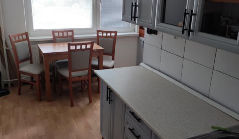 Kaufen 3-Zimmer-Wohnung, 3-Zimmer-Wohnung, Gogoľova, Nové Zámky, Slowa