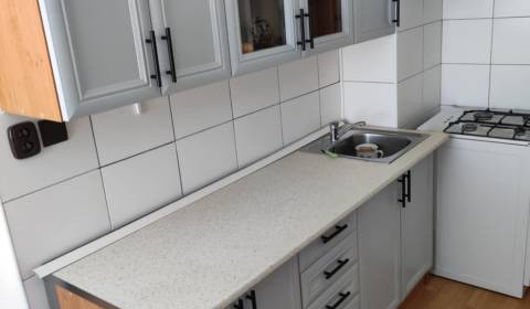 Kaufen 3-Zimmer-Wohnung, 3-Zimmer-Wohnung, Gogoľova, Nové Zámky, Slowa