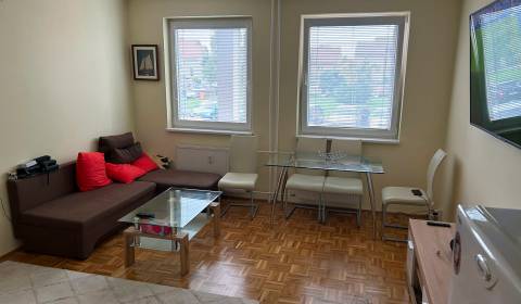 Kaufen 1-Zimmer-Wohnung, 1-Zimmer-Wohnung, Námestie 1. mája, Senec, Sl