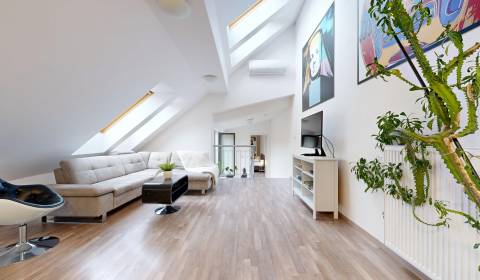 Kaufen 4-Zimmer-Wohnung, 4-Zimmer-Wohnung, Baštová, Bratislava - Staré