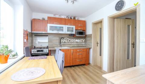 Kaufen Einfamilienhaus, Považská Bystrica, Slowakei