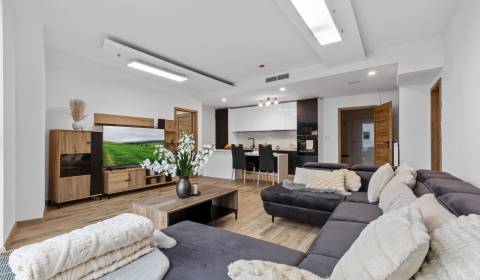 Kaufen 3-Zimmer-Wohnung, 3-Zimmer-Wohnung, Bratislava - Petržalka, Slo