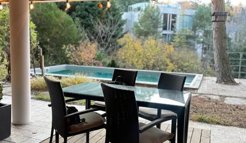 Mieten 4-Zimmer-Wohnung, 4-Zimmer-Wohnung, Dolná, Bratislava - Staré M