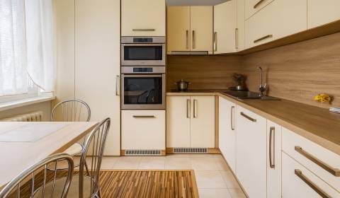 Kaufen 4-Zimmer-Wohnung, 4-Zimmer-Wohnung, Čadca, Slowakei