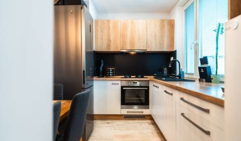 Kaufen 2-Zimmer-Wohnung, 2-Zimmer-Wohnung, Pražská, Košice - Západ, Sl