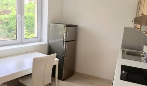 Kaufen 1-Zimmer-Wohnung, 1-Zimmer-Wohnung, Pekná cesta, Bratislava - R