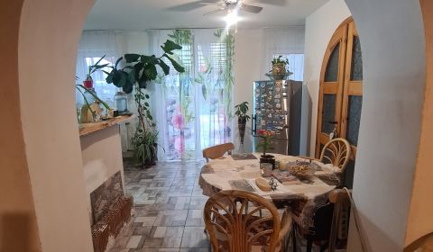 Kaufen Einfamilienhaus, Einfamilienhaus, Komárno, Slowakei