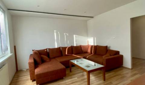 Kaufen 3-Zimmer-Wohnung, 3-Zimmer-Wohnung, Nad lúčkami, Bratislava - K