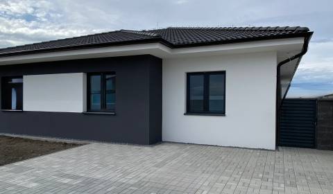 Kaufen Einfamilienhaus, Einfamilienhaus, Hlohovec, Slowakei