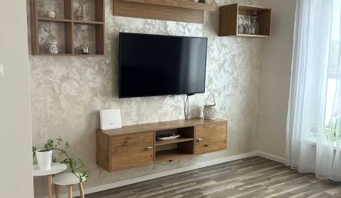 Kaufen 3-Zimmer-Wohnung, 3-Zimmer-Wohnung, Kráľovianky, Dunajská Stred