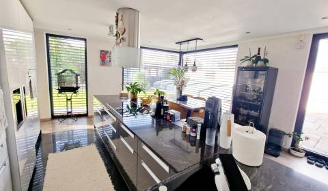 Kaufen Einfamilienhaus, Einfamilienhaus, Jánošíkova, Piešťany, Slowake