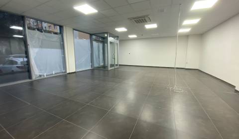 Mieten Geschäftsräumlichkeiten, Geschäftsräumlichkeiten, Námestie hran