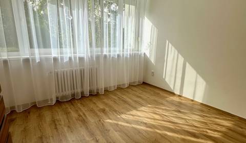 Mieten 3-Zimmer-Wohnung, 3-Zimmer-Wohnung, Vetvová, Bratislava - Staré