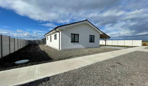 Kaufen Einfamilienhaus, Einfamilienhaus, Dunajská Streda, Slowakei