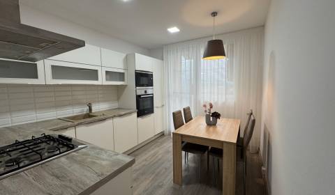 Mieten 3-Zimmer-Wohnung, 3-Zimmer-Wohnung, Nedbalova, Nitra, Slowakei