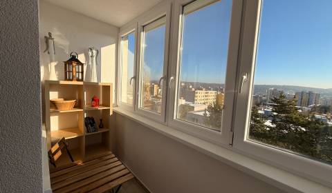 Kaufen 3-Zimmer-Wohnung, 3-Zimmer-Wohnung, Bratislava - Dúbravka, Slow