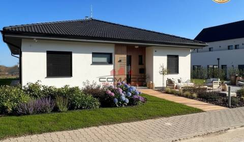 Kaufen Einfamilienhaus, Einfamilienhaus, M.R. Štefánika, Hlohovec, Slo