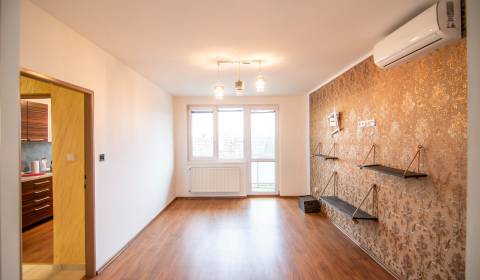 Kaufen 3-Zimmer-Wohnung, 3-Zimmer-Wohnung, Hlavná, Pezinok, Slowakei