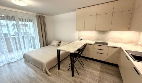 Mieten 1-Zimmer-Wohnung, 1-Zimmer-Wohnung, Senica, Slowakei