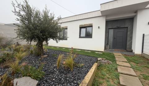 Kaufen Einfamilienhaus, Einfamilienhaus, Tichá, Topoľčany, Slowakei