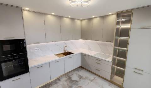 Kaufen 3-Zimmer-Wohnung, 3-Zimmer-Wohnung, HOLLEHO, Michalovce, Slowak