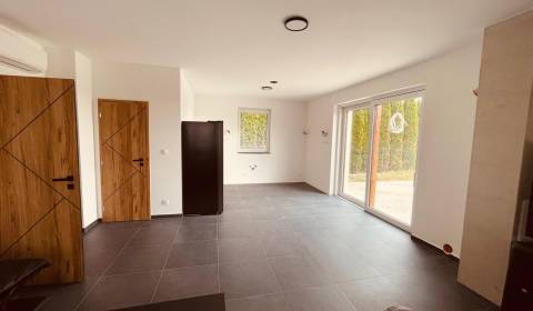 Kaufen Einfamilienhaus, Einfamilienhaus, Dunajská Streda, Slowakei