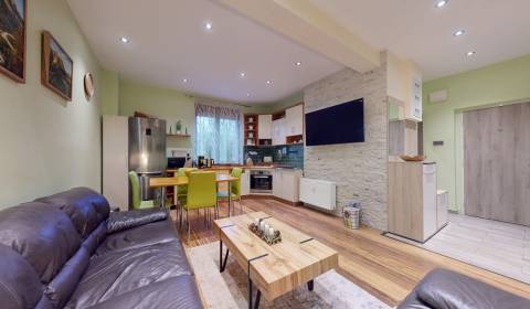 Kaufen 3-Zimmer-Wohnung, 3-Zimmer-Wohnung, Odborárska, Bratislava - No