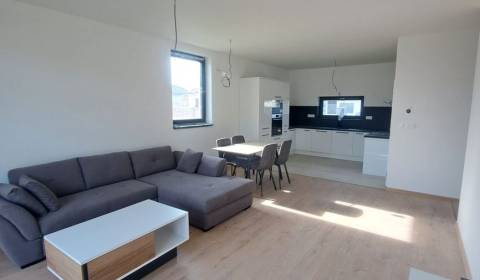 Kaufen Einfamilienhaus, Einfamilienhaus, Galanta, Slowakei