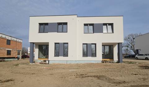 Kaufen Einfamilienhaus, Einfamilienhaus, Jazerná, Senec, Slowakei