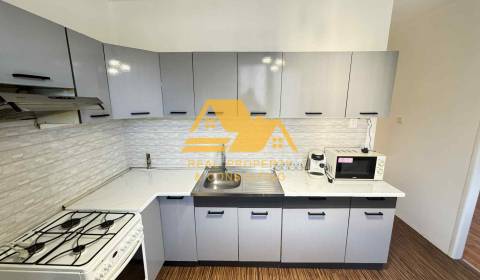 Mieten 3-Zimmer-Wohnung, 3-Zimmer-Wohnung, Nové Zámky, Nové Zámky, Slo