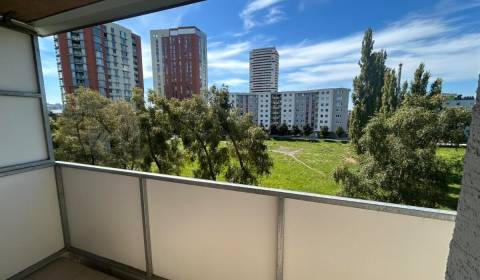 Kaufen Garconniere, Garconniere, Vranovská, Bratislava - Petržalka, Sl