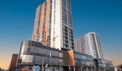 Mieten 3-Zimmer-Wohnung, 3-Zimmer-Wohnung, Kopčianska, Bratislava - Pe