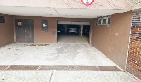 Mieten Garage, Garage, Grösslingova, Bratislava - Staré Mesto, Slowake