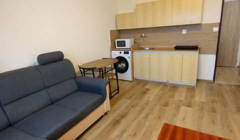 Mieten 1-Zimmer-Wohnung, 1-Zimmer-Wohnung, Ľudovíta Štúra, Nové Zámky,