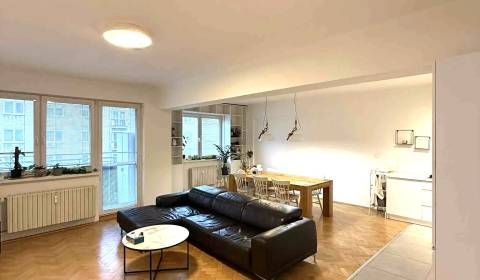 Mieten 4-Zimmer-Wohnung, 4-Zimmer-Wohnung, Blumentálska, Bratislava - 