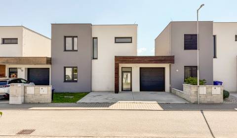 Kaufen Einfamilienhaus, Einfamilienhaus, Pod privádzačom, Trenčín, Slo