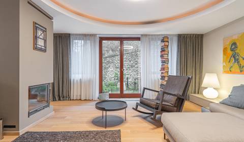 Mieten 4-Zimmer-Wohnung, 4-Zimmer-Wohnung, Tichá, Bratislava - Staré M