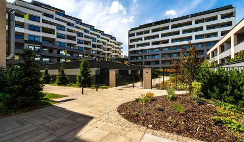 Mieten 2-Zimmer-Wohnung, 2-Zimmer-Wohnung, Strojárenská, Košice - Star