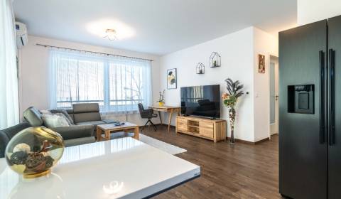 Mieten 2-Zimmer-Wohnung, 2-Zimmer-Wohnung, Strojárenská, Košice - Star