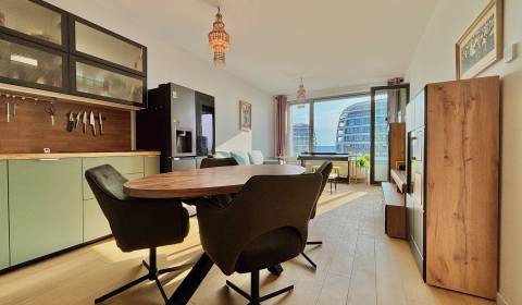 Mieten 2-Zimmer-Wohnung, 2-Zimmer-Wohnung, Bottova, Bratislava - Staré