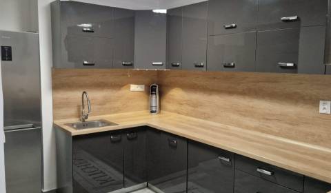 Mieten 3-Zimmer-Wohnung, 3-Zimmer-Wohnung, Nová Doba, Galanta, Slowake