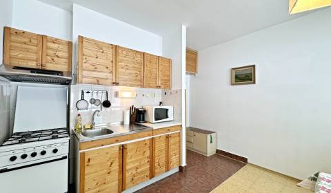 Kaufen 1-Zimmer-Wohnung, 1-Zimmer-Wohnung, Šalgotariánska, Banská Byst