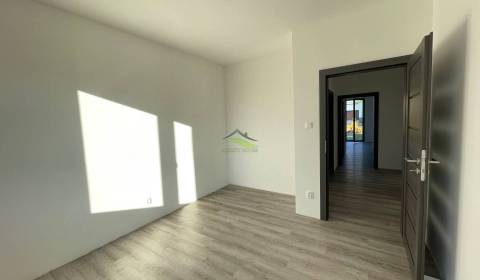 Kaufen Einfamilienhaus, Einfamilienhaus, Hlavná, Michalovce, Slowakei