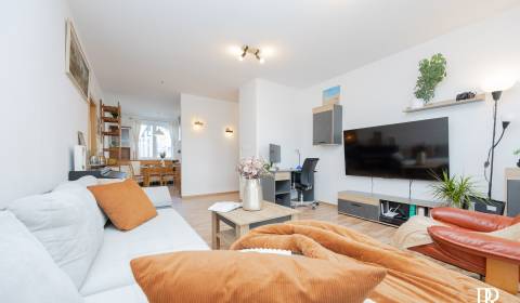 Kaufen 3-Zimmer-Wohnung, 3-Zimmer-Wohnung, Nejedlého, Bratislava - Dúb