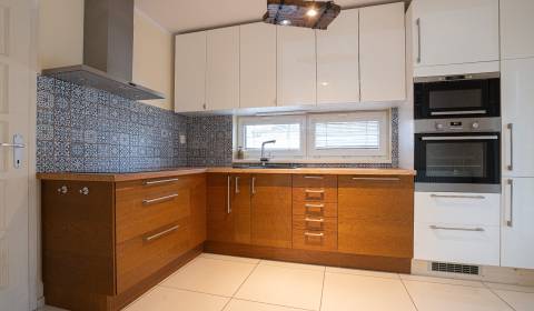 Kaufen Einfamilienhaus, Einfamilienhaus, Miloslavovská, Senec, Slowake