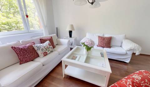 Kaufen 3-Zimmer-Wohnung, 3-Zimmer-Wohnung, Babuškova, Bratislava - Ruž