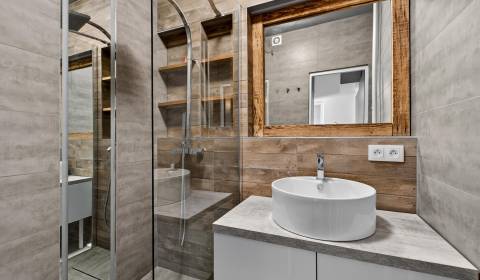 Kaufen 2-Zimmer-Wohnung, 2-Zimmer-Wohnung, Radarová, Bratislava - Ruži