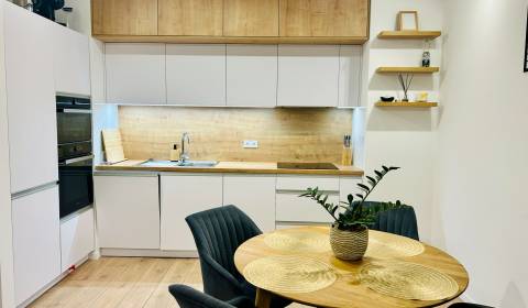 Mieten 2-Zimmer-Wohnung, 2-Zimmer-Wohnung, Karpatská, Poprad, Slowakei